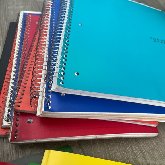 Assorted Color Notebooks/Folders! - Picture 2 of 3